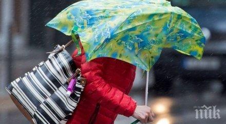 ураганни ветрове връхлетяха хърватия обявен червен код