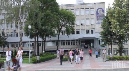 последните минути борят живота простреляния полицай