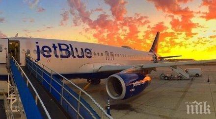 инцидент пътнически самолет върна принудително бостън