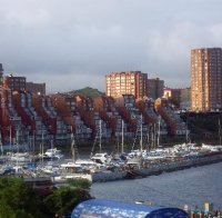 Руснак жив след падане от 20-ия етаж