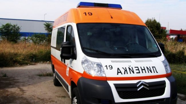 Баба припадна на опашка за боб