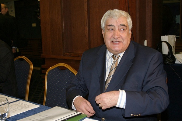 Иван Вуцов пред ПИК: Шампионът на Англия е под напрежение 