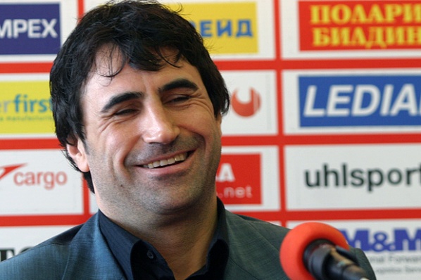 Скъсаха Калоян Цимбика