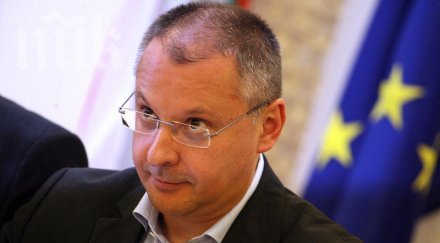 станишев борисов цветанов заплашваха журналисти