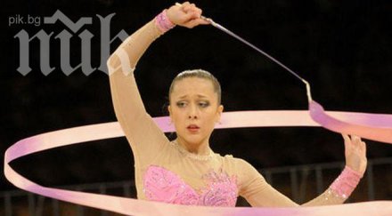 силвия митева втора първите два уреда световната купа