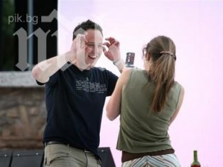 австралиец пее български