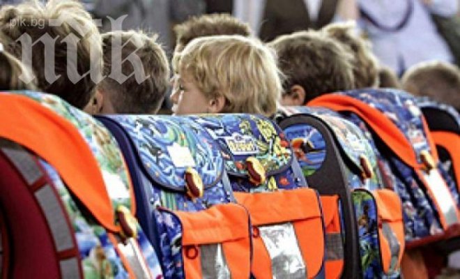 Станишев обещава на всеки първокласник по 310 лв.