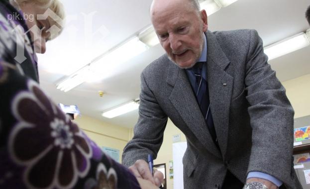 Трон за царя  на Великденското богослужение