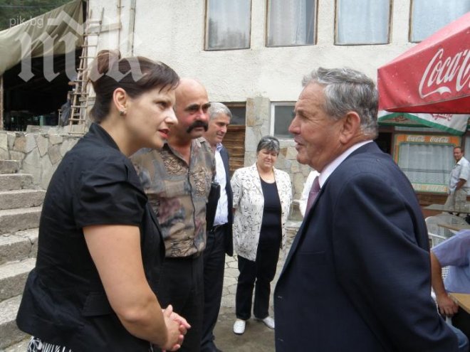 Балдъзата на Миро Найденов увърта за Цветанов