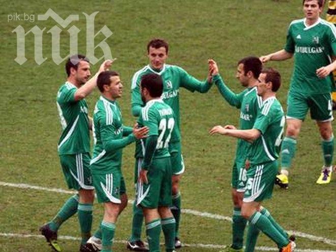 Лудогорец изяде акулите за едно полувреме