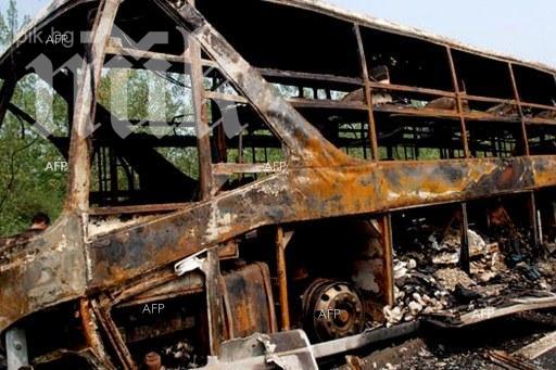 17 жертви от сблъсъка на автобус и камион в Иран 