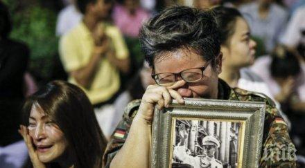 грандиозно погребение краля тайланд почетоха полубог