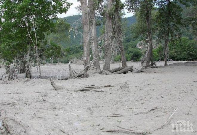 Министър Димов: Няма замърсяване след наводненията