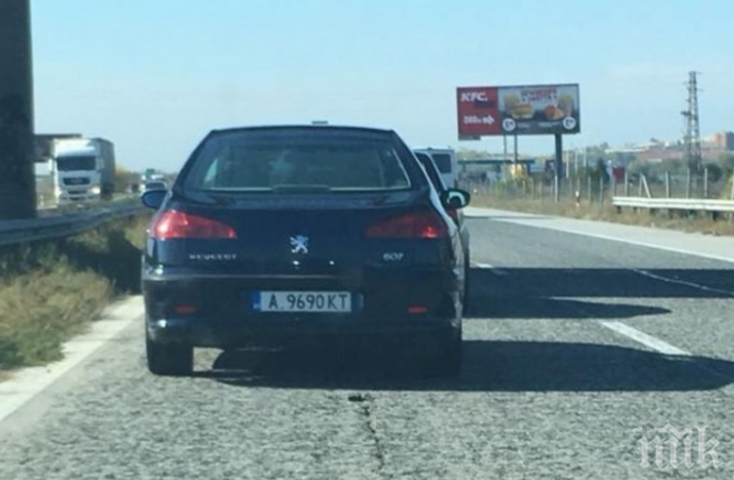 ШОК НА МАГИСТРАЛАТА! Бургазлия превъртя играта - профуча със 180 км/ч край Пловдив
