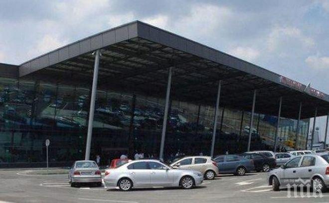 Двама остават в битката за Летище Пловдив