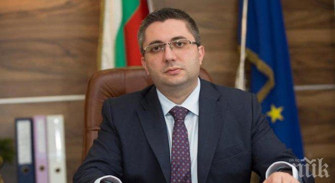 Министър Нанков обяви, че щетите в Бургаско ще бъдат описани до края на седмицата