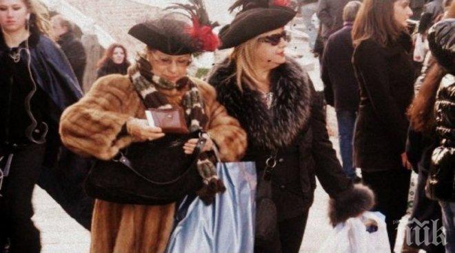 ВНИМАНИЕ, ДАМИ! Ето кои дрехи ни правят слаби през зимата