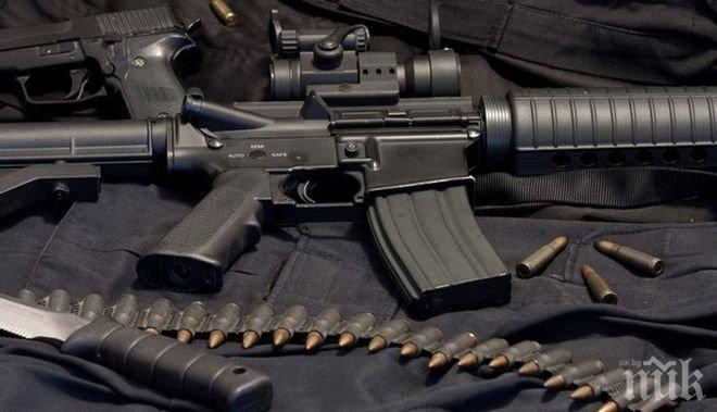 Нападателят от църквата в Тексас е бил млад, разполагал е със специализирана военна екипировка