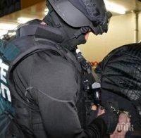 УДАР! Десетки арестувани и милиони евро конфискувани при акция срещу калабрийската Ндрангета и неаполитанската Камора  