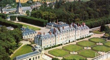 обявиха продан замъка мадам дьо помпадур