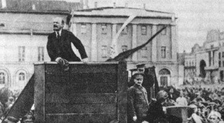 желая слушам лъжите великия октомври революцията продължава