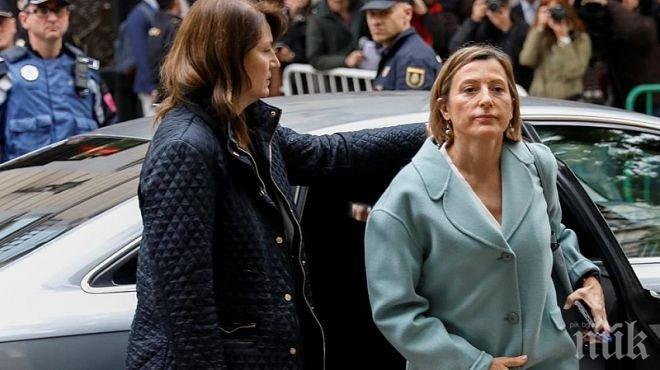 Задържат говорителката на разпуснатото каталунско правителство докато не плати 150 000 евро 