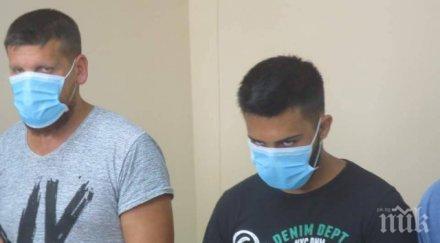 двама ромите биячи асеновград излизат свобода