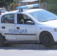 Екшън! Автомобил „Фолксваген“ отнесе полицейска патрулка на пътя между Враца и Криводол (СНИМКИ)