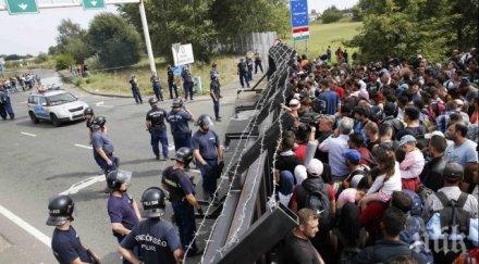 мигранти бяха открити два камиона магистрала словакия