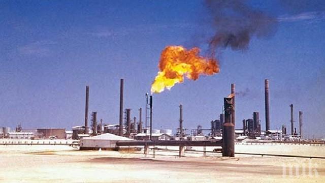Петролът даде скок на промишлеността в САЩ