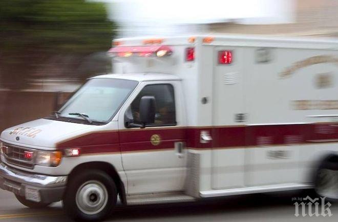 Три деца са загинали, а още 48 души са ранени при пътен инцидент в Тайланд