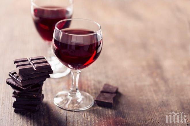 ТАЙНАТА НА МЛАДОСТТА! Пийте червено вино и яжте шоколад
