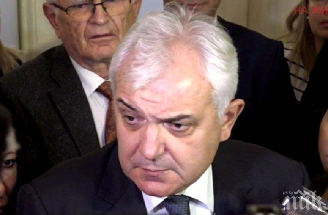 ЕКСКЛУЗИВНО В ПИК TV! Топ юристът на Атака разкри позицията на Патриотите за оставката на Главчев