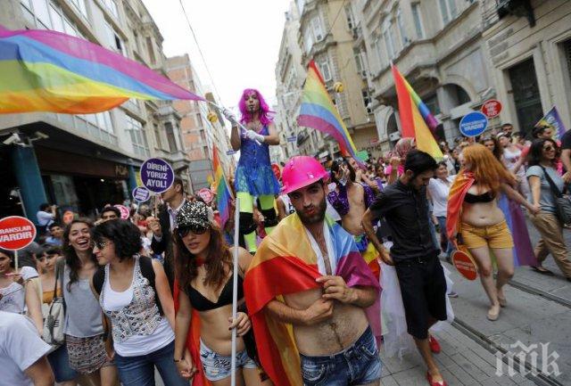 Турция забрани гей парадите