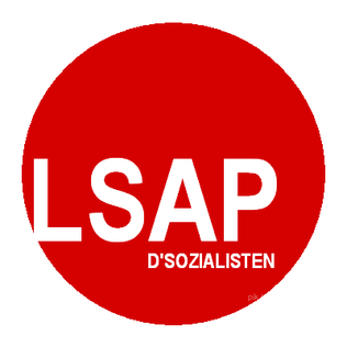 СКАНДАЛ! Високопоставен деец на Френската социалистическа партия е изхвърлен от нея заради антисемитски „туит“