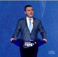 ИЗВЪНРЕДНО В ПИК TV! Министър Горанов: Г-н Борисов, обещавам да гласувам за вас 
