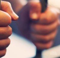 8 години затвор за непълнолетен изнасилвач и убиец