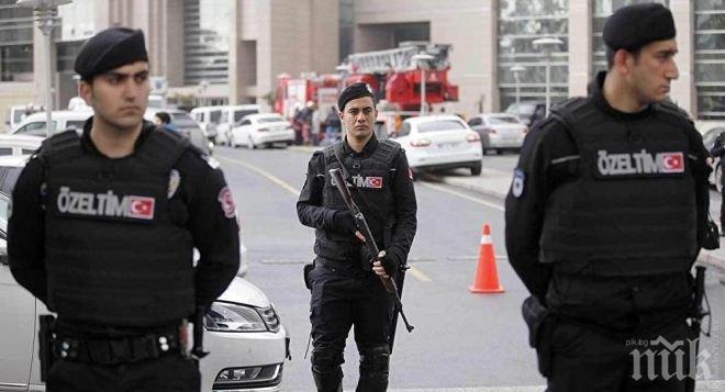 Още арести в Турция: Задържаха 99 души заподозрени във връзки с Гюлен