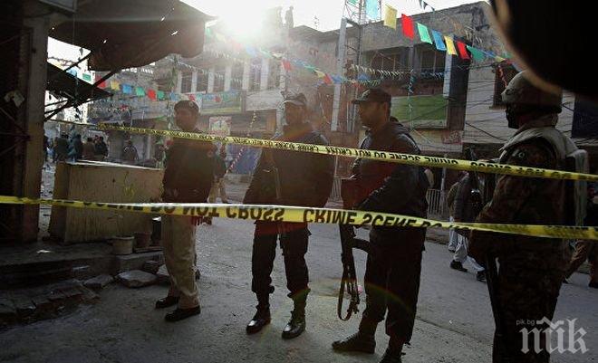 Десетки арестувани от полицията по време на протестите в Исламабад