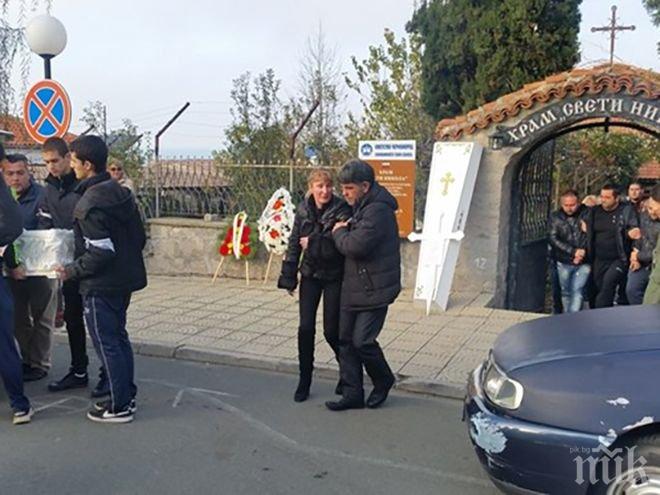 Траурни агенти или чиста проба мошеници? Вижте как 16-годишният мъртвец Костадин сам поръча погребението си...