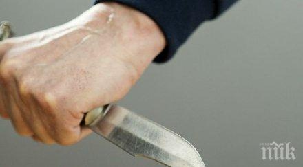 екшън пиян мъж нападна нож кмета германския град алтен