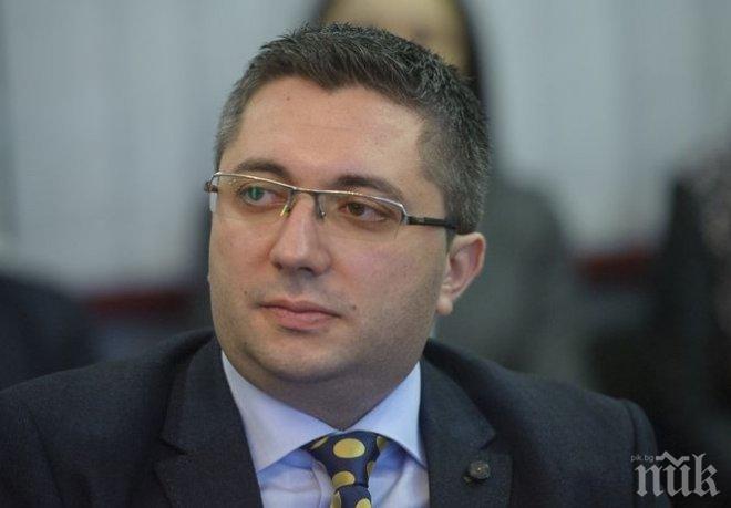 Министър Нанков разби шофьор на ТИР: Да, да на ски! Вижте гумите на героя! (СНИМКИ)