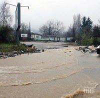 След дъждовете! Зам.-министър Стефан Балабанов: Ситуацията в областите Смолян и Кърджали остава критична, но под контрол