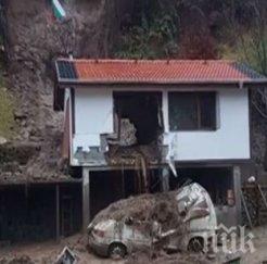 трагедия свлачище отнесе ловна хижа мъж загина