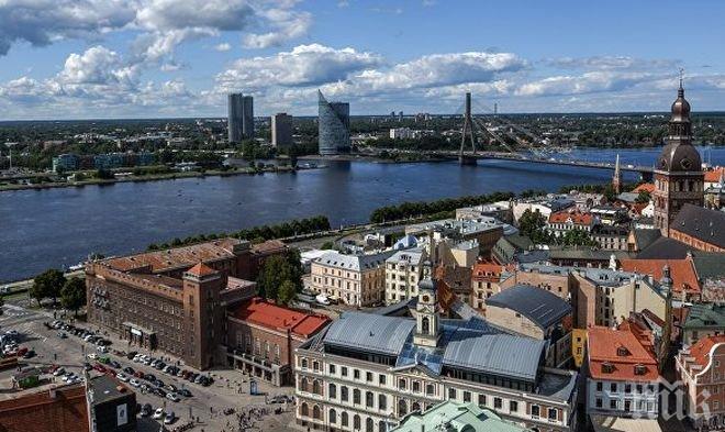 Жителите на Рига се оплакаха от силна миризма на хлор в центъра на града