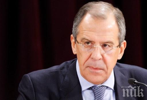 Лавров попиля НАТО: Организацията съществува изкуствено