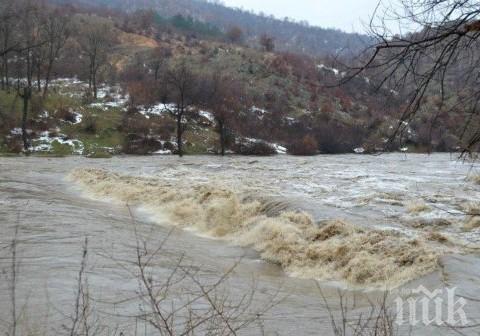 МВР: Обявено e частично бедствено положение на територията на община Девин