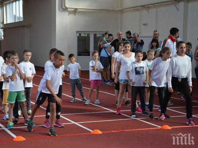 Скандално! Обраха брутално врачански атлети по време на състезание в Плевен
