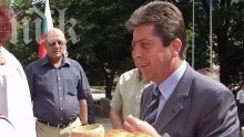 Георги Първанов кръсти внучето си в родното си село