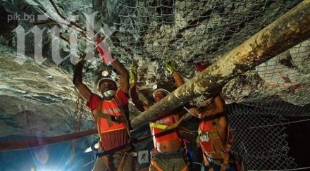 спасители загинаха судан издирвали затрупани миньори